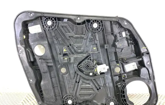 KIA Sportage Front door window regulator with motor 82470F1060