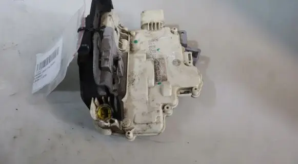 Seat Leon (1M) Front door lock