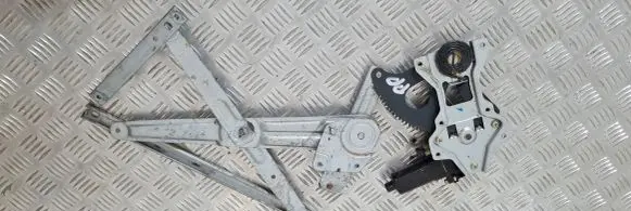 Hyundai Galloper Front door electric window regulator 