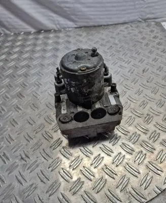 Mercedes-Benz Vito Viano W638 ABS Pump 0273004089 A98501264 08986501264