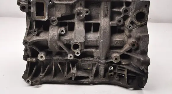 Opel Mokka Engine block 55573916