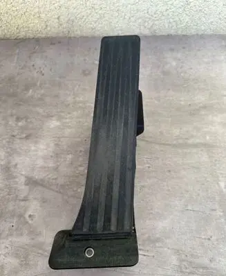 BMW X5 F15 Accelerator throttle pedal 35426853175 6PV01043533 12037313DE