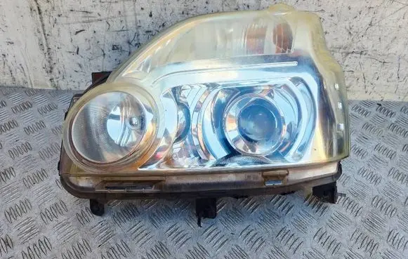 Nissan X-Trail T31 Headlight/headlamp HCR599