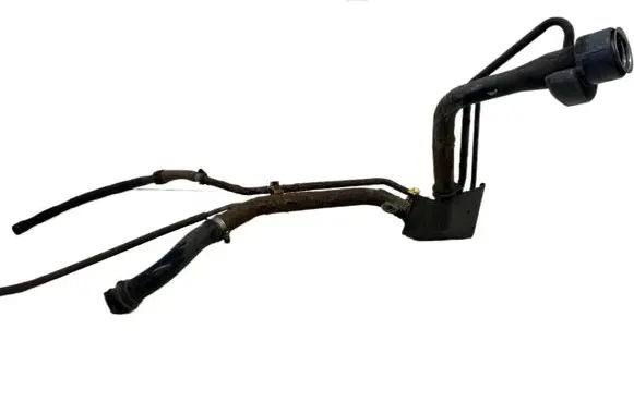 Toyota Avensis T270 Fuel tank filler neck pipe 