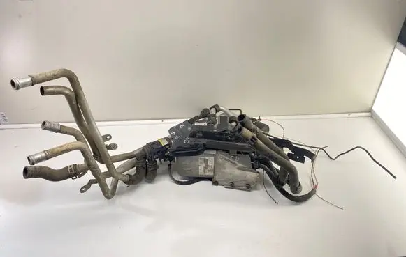 Audi Q7 4L Auxiliary pre-heater (Webasto) 4L0815071D 9016522A 4L0910105