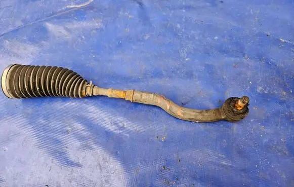 Toyota Prius+ (ZVW40) Steering tie rod 