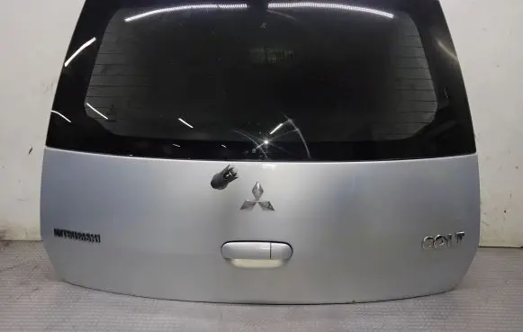 Mitsubishi Colt CZ3 Tailgate/trunk/boot lid