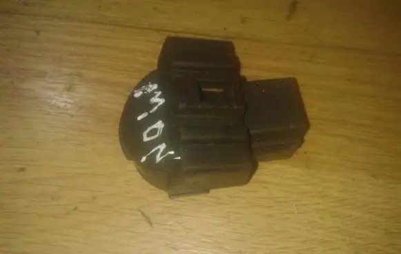 Ford Mondeo MK I Ignition lock contact 