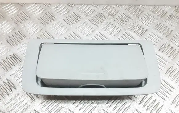 Mitsubishi Outlander Glove box 7200A34211