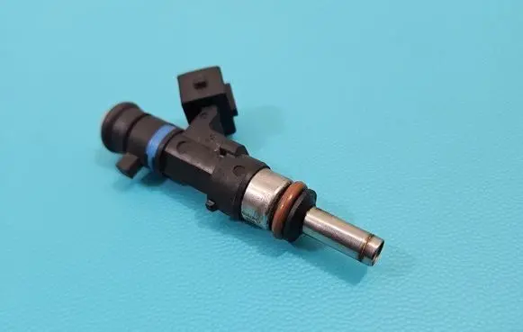 Fiat Doblo Fuel injector 0280158330 IMPRK1502447