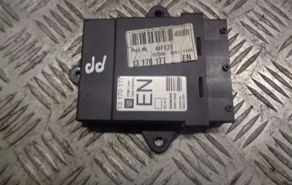 Opel Vectra C Door control unit/module 13170177