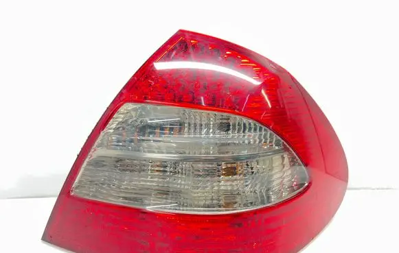Mercedes-Benz E W211 Rear/tail lights A2118202664