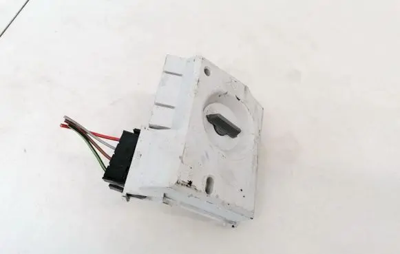 Audi 80 90 B3 Tail light bulb cover holder 29632201