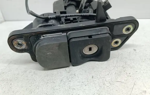 Mercedes-Benz S W220 Tailgate/trunk/boot lock/catch/latch 2208210751 A2208210751