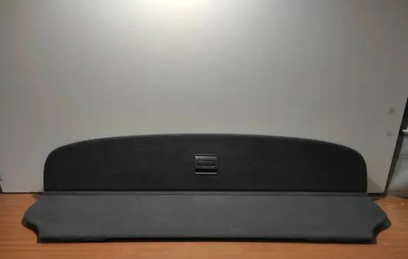 Parcel shelf