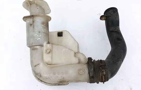 Intake resonator