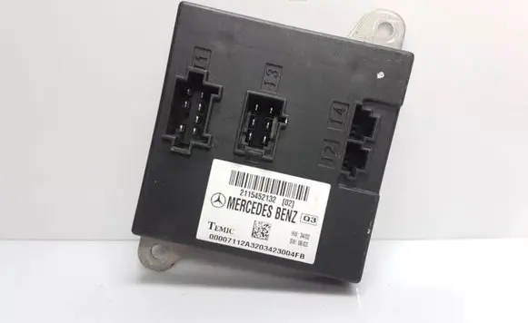 Mercedes-Benz E W211 Comfort/convenience module 2115452132