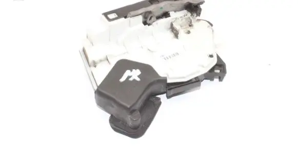Volkswagen Sharan Coupe door lock (next to the handle) 5K2837015D