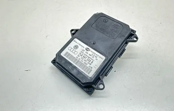 Volkswagen Golf VI Xenon control unit/module 7L6941329B