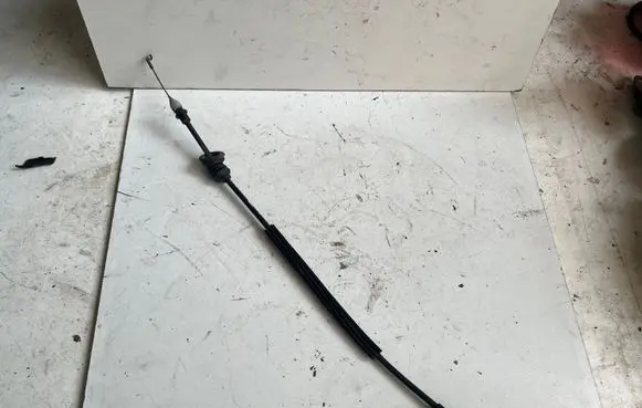 Front door cable line