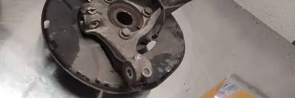 Opel Insignia A Front wheel hub