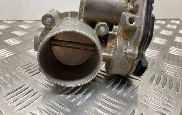 Ford Fusion II Throttle valve DS7E9F991AF