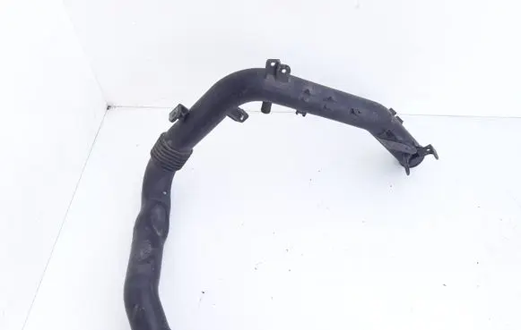 Opel Astra G Air intake duct part