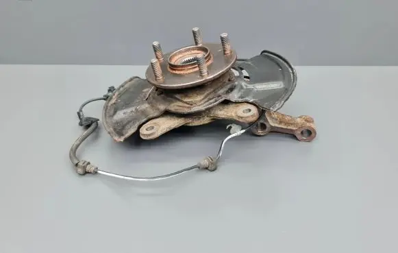 Honda Civic IX Front wheel hub