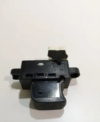 Subaru Legacy Electric window control switch