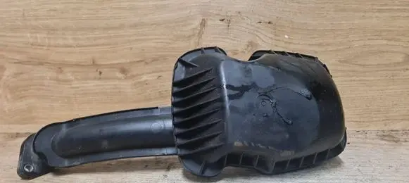 Volvo XC60 Intake resonator 30774691
