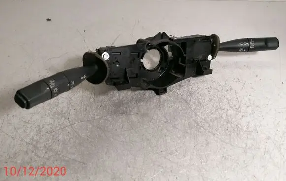 Peugeot 206 Wiper turn signal indicator stalk/switch 9630605180
