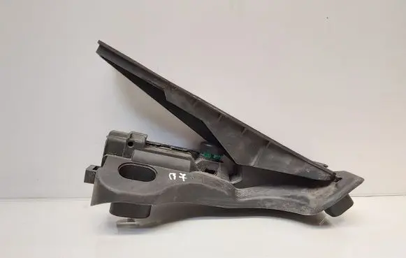 Volkswagen PASSAT B7 Accelerator throttle pedal 1K1723503AJ