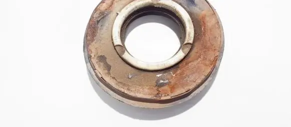 Audi A6 S6 C4 4A Coil spring mount 