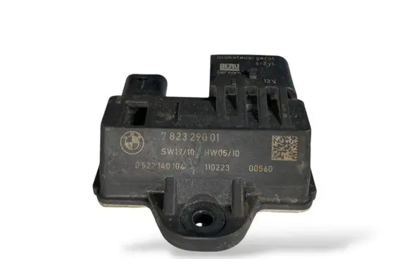 BMW 5 F10 F11 Glow plug pre-heat relay 7823290