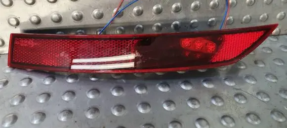 Rear tail light reflector