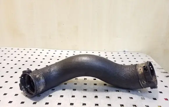 Mercedes-Benz E W212 Intercooler hose/pipe