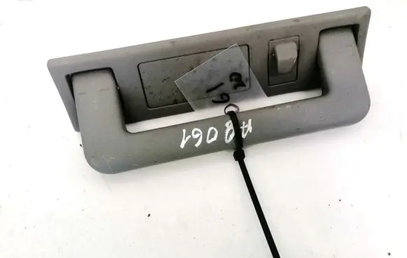 Audi A6 S6 C4 4A Rear interior roof grab handle 895857667