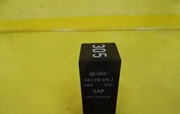 Audi A6 S6 C5 4B Other relay 443919578J