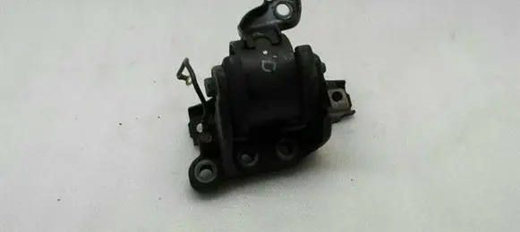 Mitsubishi Lancer X Engine mount bracket MN184341