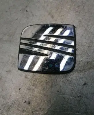 Seat Alhambra (Mk1) Manufacturer badge logo/emblem 7M7853630
