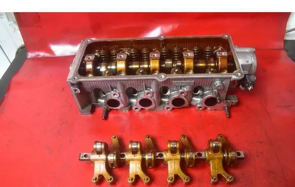 Hyundai i10 Engine head 