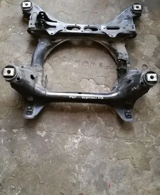 Audi Q7 4L Front subframe 7L0499311E