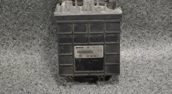 Volkswagen Sharan Engine control unit/module 028906021P 28SA2729 0281001251