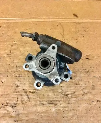 Renault Kangoo I Power steering pump