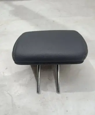 Citroen C6 Rear seat headrest