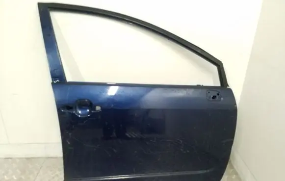 Door (2 Door Coupe)