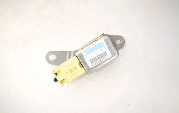 Subaru Legacy Airbag deployment crash/impact sensor 98235ag001 187900-0671
