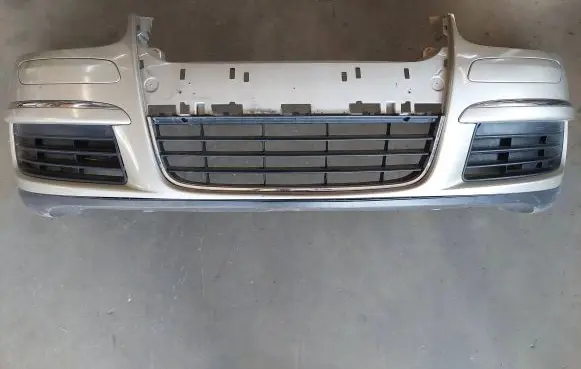 Volkswagen Jetta V Front bumper 1K0807221D ZDHMEXCC