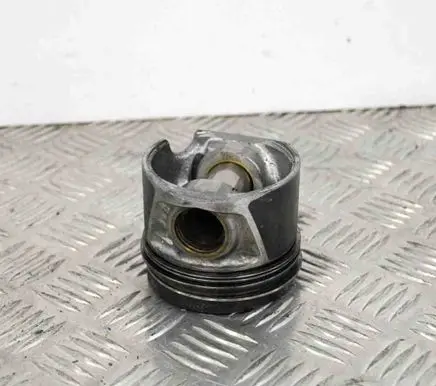 Volkswagen Golf V Piston 7901J03G107065