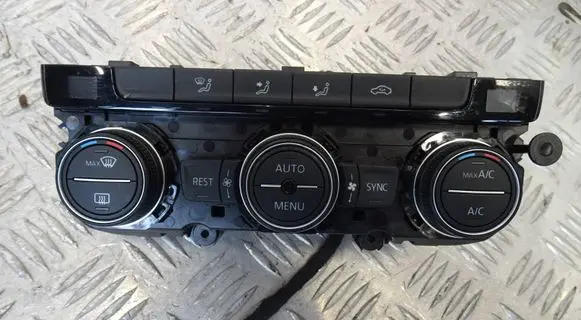 Volkswagen Tiguan Climate control unit 5NA907044